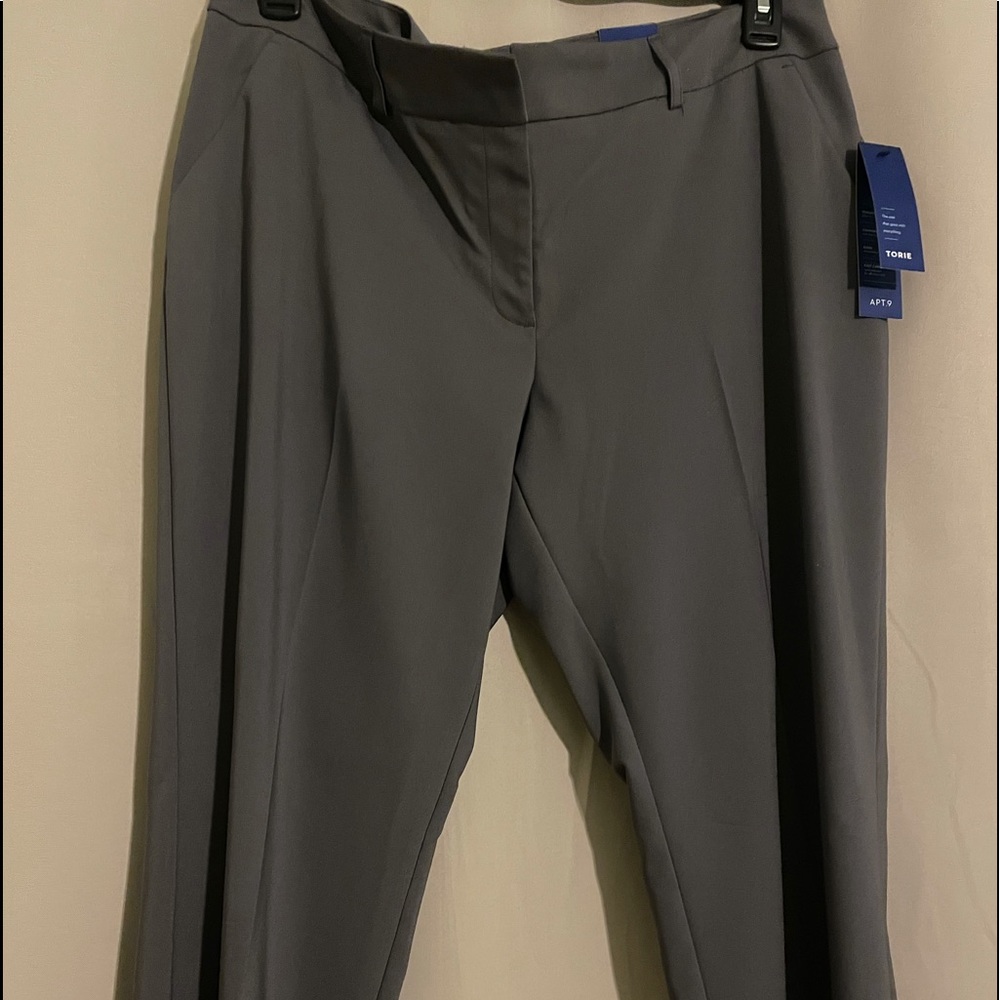 Grey Apt 9 pants. Never been worn. Tags still on